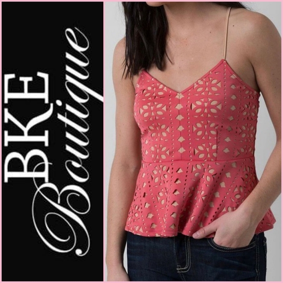 BKE Boutique Lazer Cut Peplum Top - Picture 1 of 5